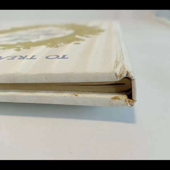 Vintage Book A Gift of Love Poems from the Heart To Treasure Forever 1970s book - Picture 8 of 9